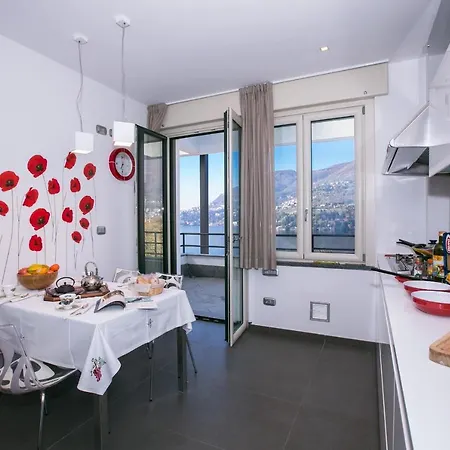 Sleeps 6 Air Con